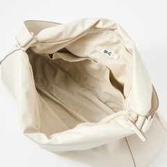 ユニクロ UNIQLO Cショルダーバッグの画像