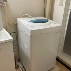 Toshiba洗濯機5kg 2017年式の画像
