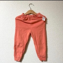 ユニクロ　長袖パジャマ　90の画像