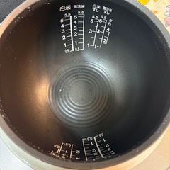 炊飯器　TOSHIBA RC-10ZPHZPHの画像