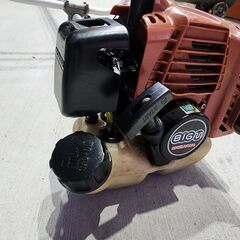 【中古】丸山　マルヤマ　KC26NX1　26cc　BIGM　ビッグエム　両手ハンドル　草刈り機　刈払い機【ハンズクラフト熊本けやき通り店】【店頭取引限定】の画像