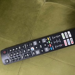 TCL 32型テレビの画像