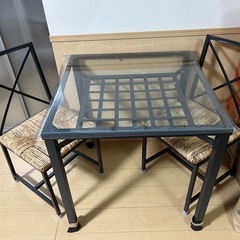 廃盤⭐︎IKEA ガラステーブル2人がけの画像