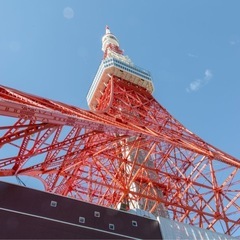 10/6月曜日みんなで東京タワーを階段で登って上で月餅を食べる。お月見の画像