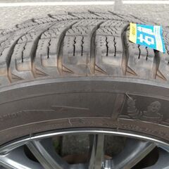 スタッドレスタイヤの画像