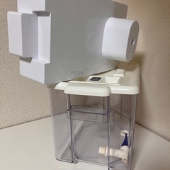 ★0円★BRITA ブリタ タンク型浄水器 フロー 大型5.2Lの画像