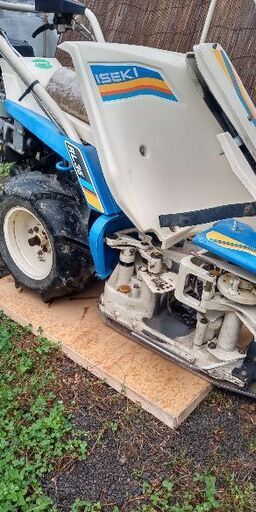 イセキ1条刈りバインダー　RL35