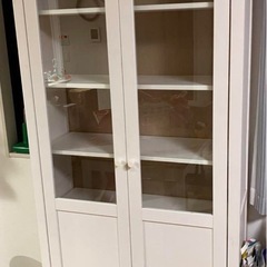 イケヤ　HEMNES ヘムネス　コレクションケース　リビング　食器棚　収納家具の画像