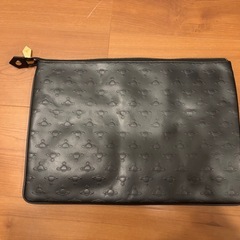 Vivienne Westwood （ヴィヴィアンウエストウッド） クラッチバッグの画像