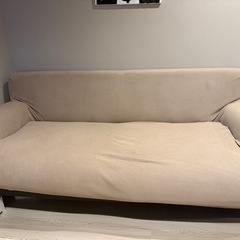 どんな部屋にも合う！3人がけゆったりソファの画像