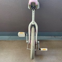 一輪車 18インチ
の画像