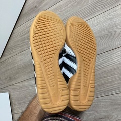 ほぼ新品🔴アディダス🔴スニーカー25.5センチの画像
