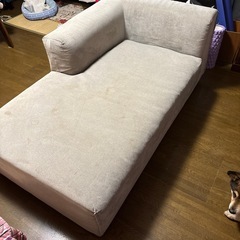 ソファの画像