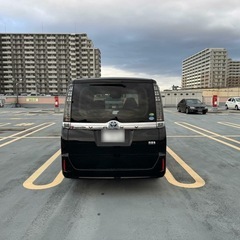 ツーオーナー トヨタ ヴォクシー ハイブリッド Vグレード 車検たっぷりの画像
