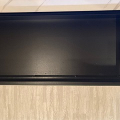 TOSHIBA REGZA TVとテレビ台の画像