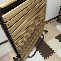 【中古】すのこ折りたたみベッドの画像