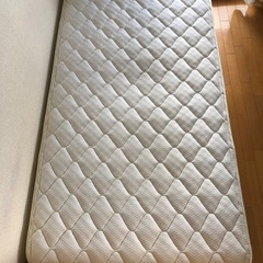 シングルマットレスの画像