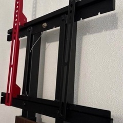 EQUALS WALL V2ロータイプ ウォルナット壁寄せテレビ台の画像