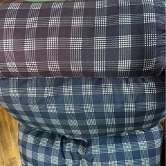 折りたたみベット＆チェアー　一人用布団付きの画像