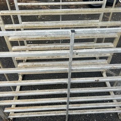 アルミ苗コンテナ苗箱收纳棚の画像