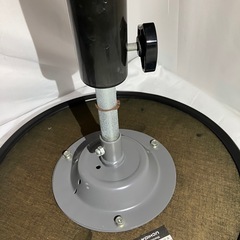 【Y1005】UCHIDA M　丸イス 昇降可能　内田　作業用　事務 の画像