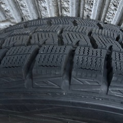 185/65R15
 スタッドレスタイヤ 4本セットの画像