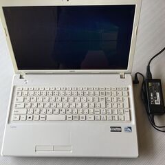 NEC　ノートパソコン　の画像