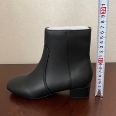 ブラックショートブーツ新品・未使用の画像