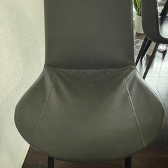 4人掛けダイニングテーブルセットの画像