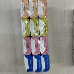 花王　石鹸　12個入りの画像