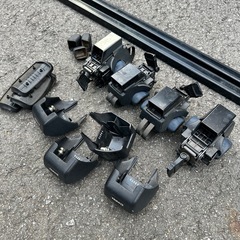 トヨタ ランドクルーザー 150プラド INNO スクエアバースキャリアセットの画像