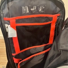 adidas バックパックの画像
