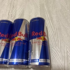 レッドブル6本の画像
