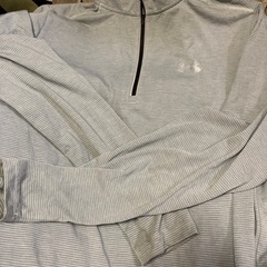 アンダーアーマー ハーフジップ シャツ グレー XL/TGの画像