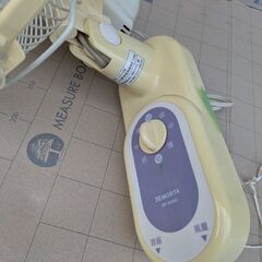 壁掛式扇風機の画像