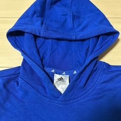 adidas 160 パーカー
の画像