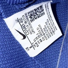 青色が綺麗！ナイキNIKEコートビジョン26cmの画像