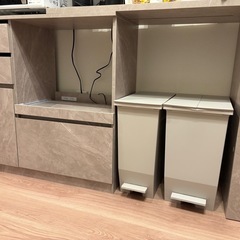 今だけ値下げ　
レンジ台  　家具350の画像