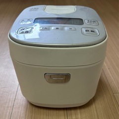 炊飯器の画像