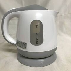 【北見市発】コム KOM 電気ケトル EasyHome KTK-300 1.0L 2019年製 白 (E3663wM)の画像