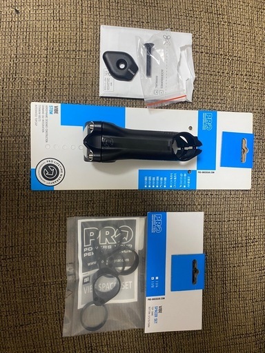 プロVibe Alloy ステム 90mm 31.8mm / -17 angle