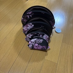 ポーチ　4つセットの画像
