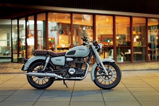 新車　gb350c プコブルー