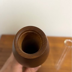 《木製　花瓶•フラワーベース（花器》ライトブラウン•ダークブラウンのセットの画像