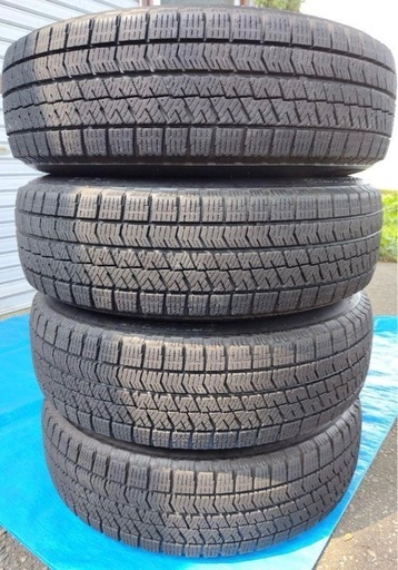 165/70R14、スタッドレス・鉄ホイール付き４本