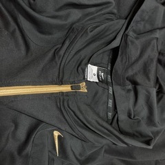 ナイキ Dri-FIT ないきNIKEないきNIKEフードジャケット ブラック XLサイズの画像