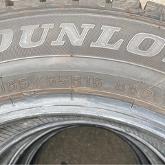 DUNLOP 185/65R15 24年製　冬タイヤ　の画像