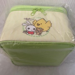 お弁当箱の画像