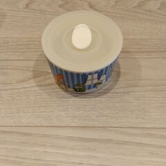保存容器　ムーミン　ケンタッキーの画像