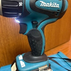 マキタ　充電式ドライバー　バッテリー付の画像